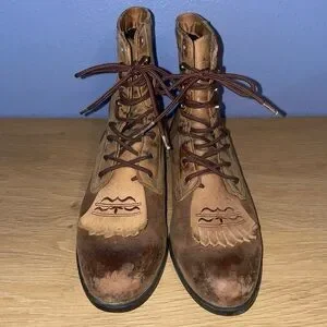 Ariat | Shoes | Vintage Ariat Lace Up Roper Boots Two Tone  display picture 1